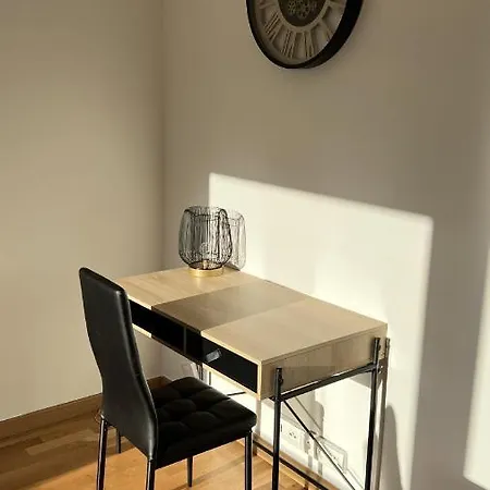 Apartment Superbe En Centre-ville, 20min De Paris, 5 Min D'enghien *