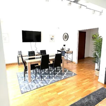 Superbe En Centre-ville, 20min De Paris, 5 Min D'enghien *